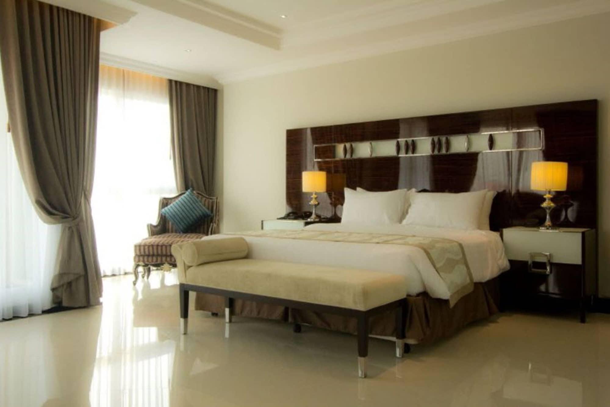 Hotel Lk Royal Wing Pattaya Exteriér fotografie