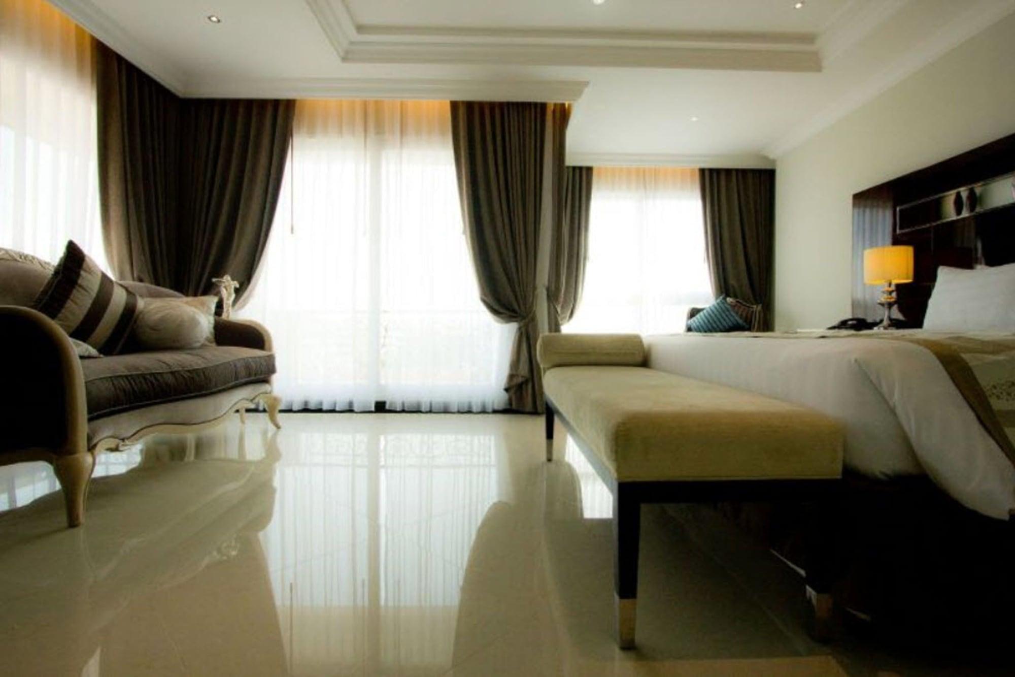 Hotel Lk Royal Wing Pattaya Exteriér fotografie