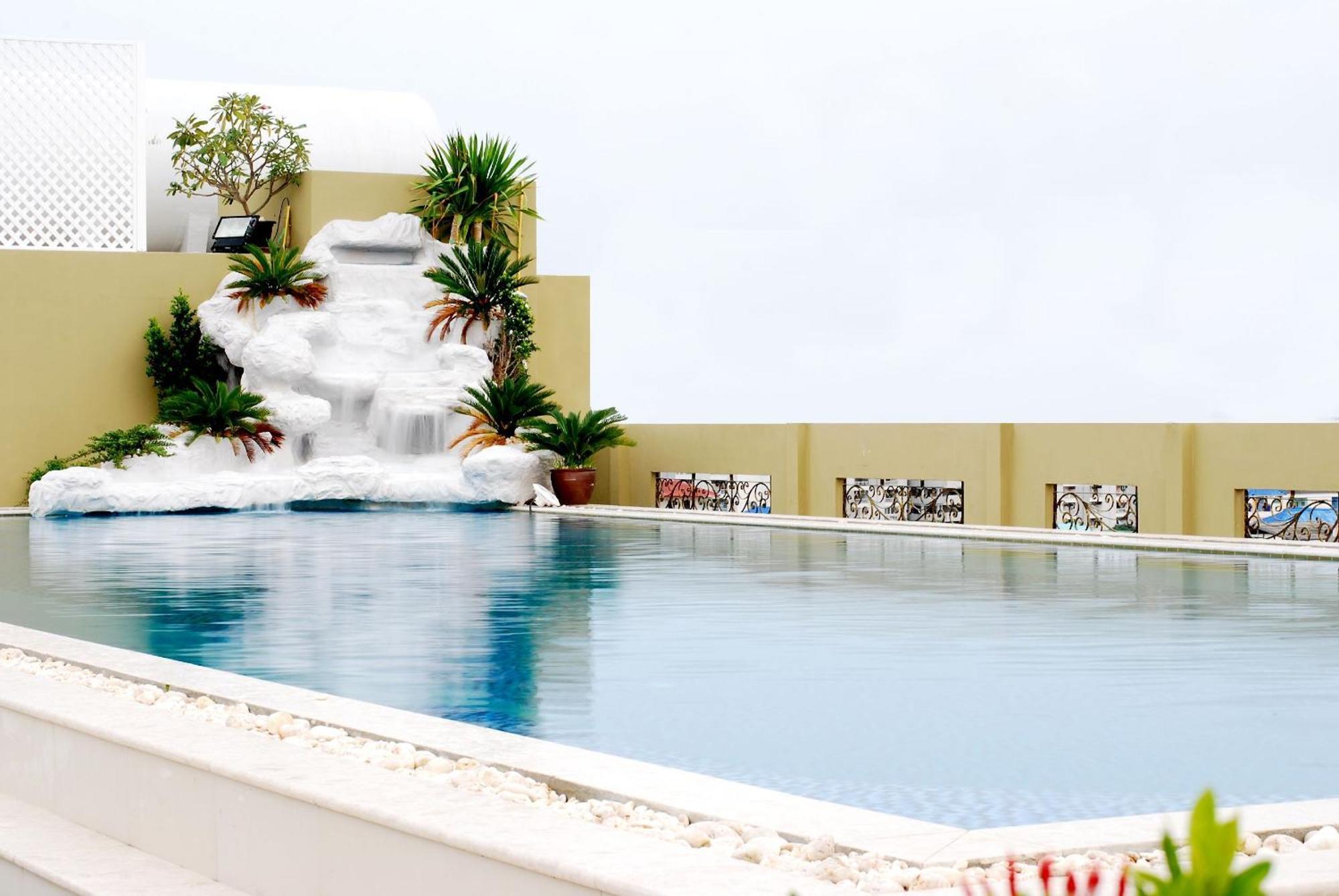 Hotel Lk Royal Wing Pattaya Exteriér fotografie