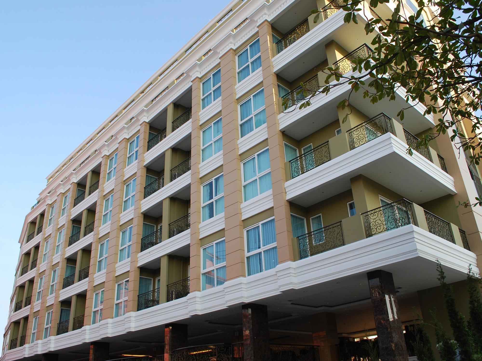 Hotel Lk Royal Wing Pattaya Exteriér fotografie
