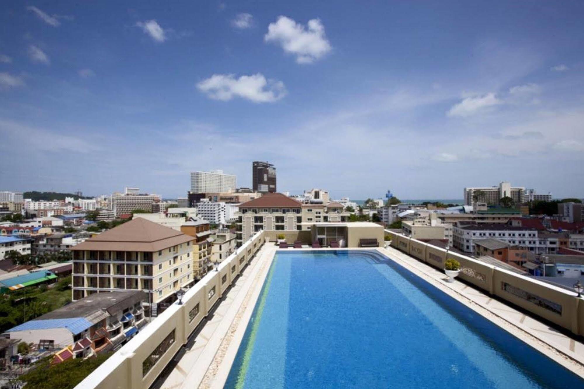 Hotel Lk Royal Wing Pattaya Exteriér fotografie