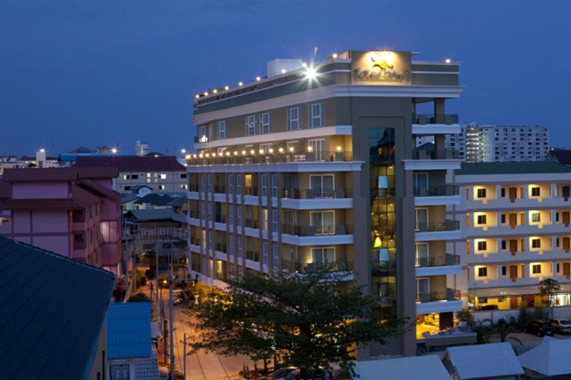Hotel Lk Royal Wing Pattaya Exteriér fotografie